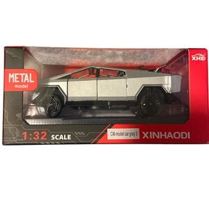 Tesla Cybertruck 1:32 scale diecast metal model